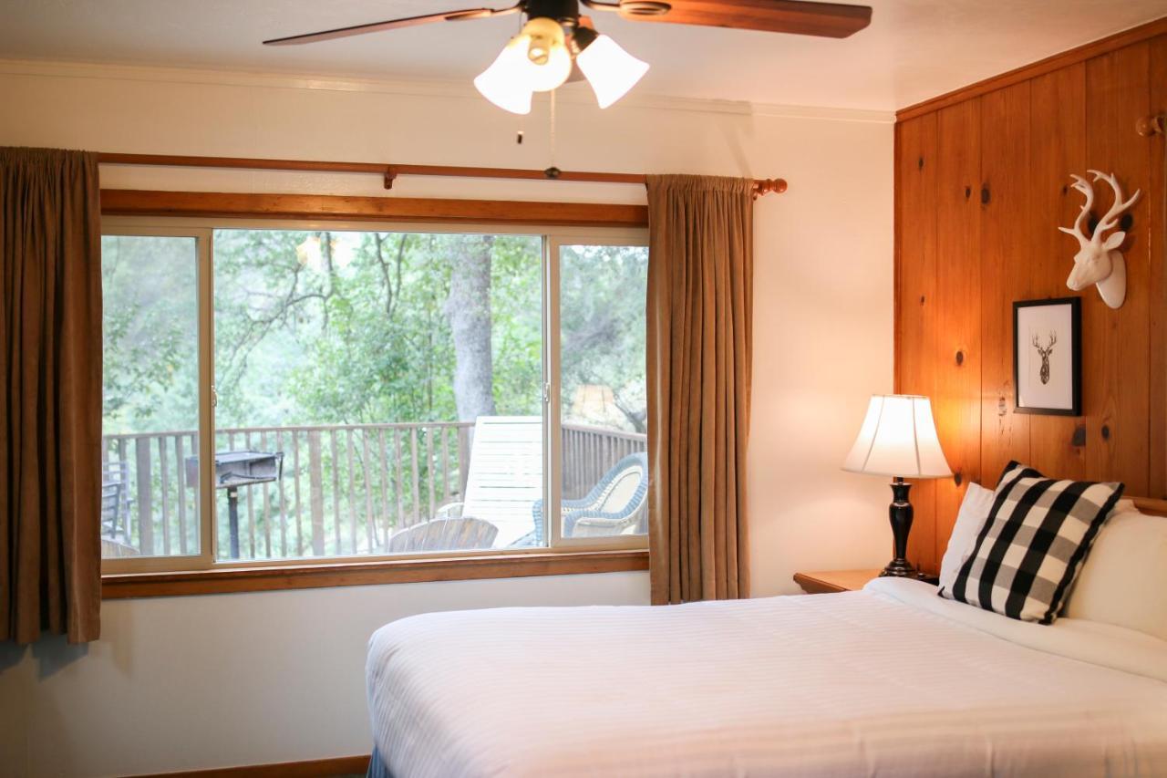 Buckeye Tree Lodge Three Rivers Extérieur photo